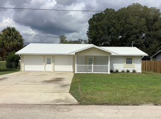 592 County Road 487, Lake Panasoffkee, FL 33538