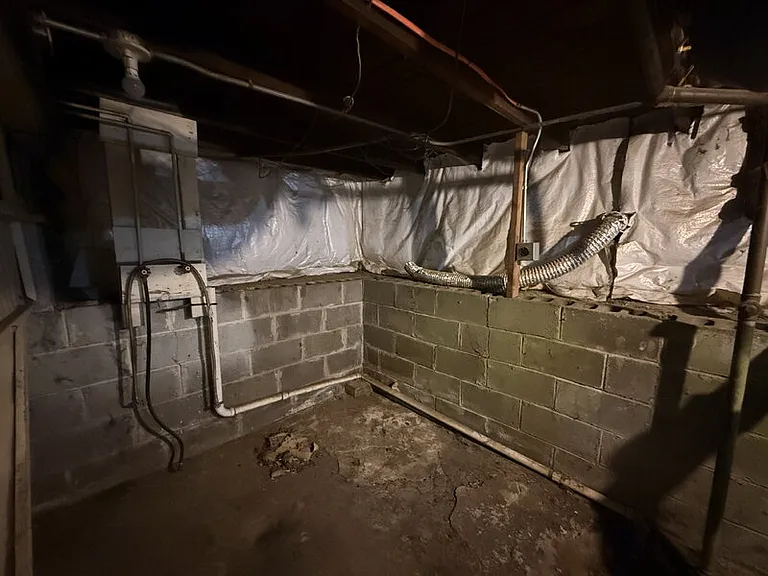 1321 Army Post Rd — Photo 10