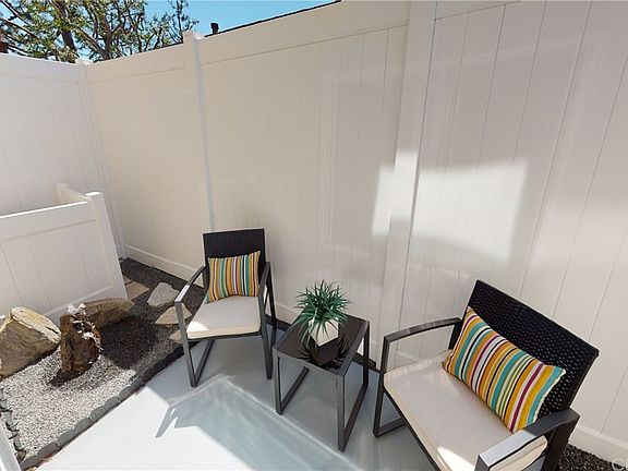 5th image of 1140 Manhattan Beach Blvd APT E