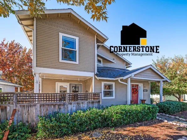 1084 S Shasta Ave, Eagle Pt, OR 97524