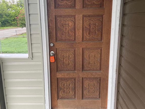 3rd image of 2109 Garfield St
