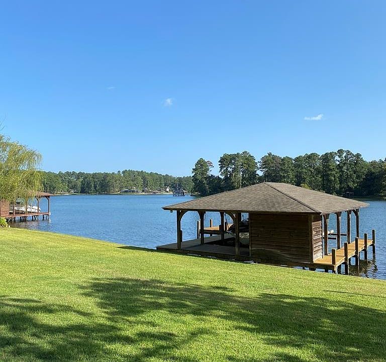 1st image of 167 Baum Bay Dr NE #2B