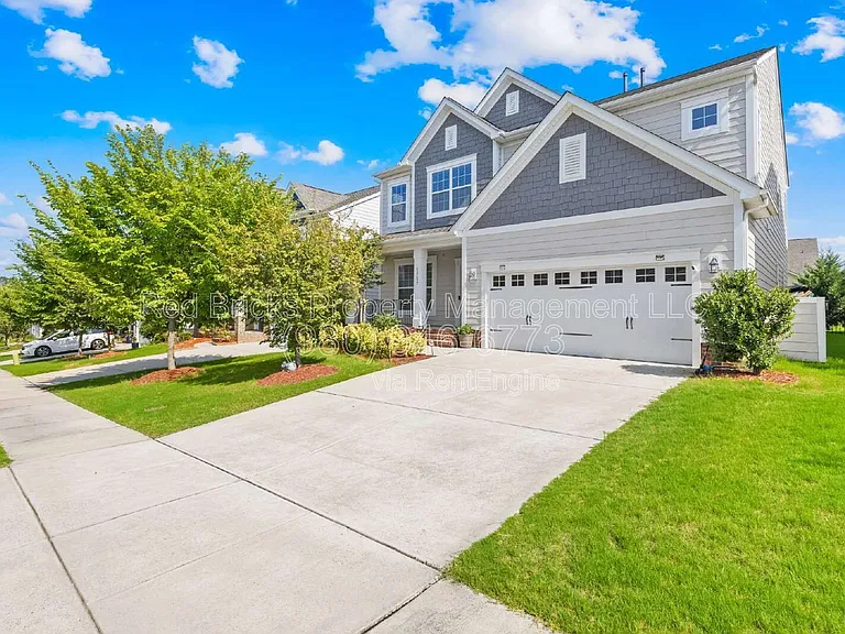 10697 Sky Chase Ave NW — Photo 2