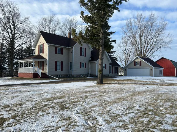 1369 E Musgrove Hwy, Lake Odessa, MI 48849