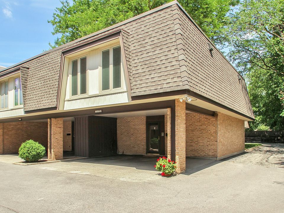 1st image of 1825 Tanglewood Dr Unit F