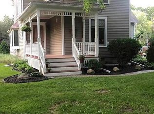 1511 E Leonard Rd, Leonard, MI 48367