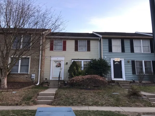 8 Orion Club Dr, Ashton, MD 20861