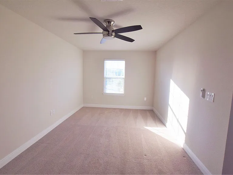 4358 Silver Creek St — Photo 23