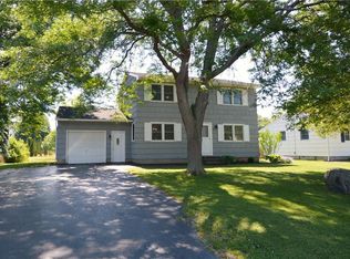 46 Academy Dr, Rochester, NY 14623