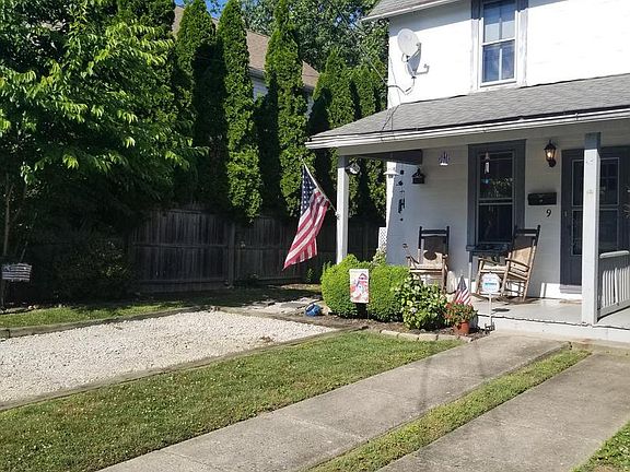 2nd image of 9 Broomall Ave #B