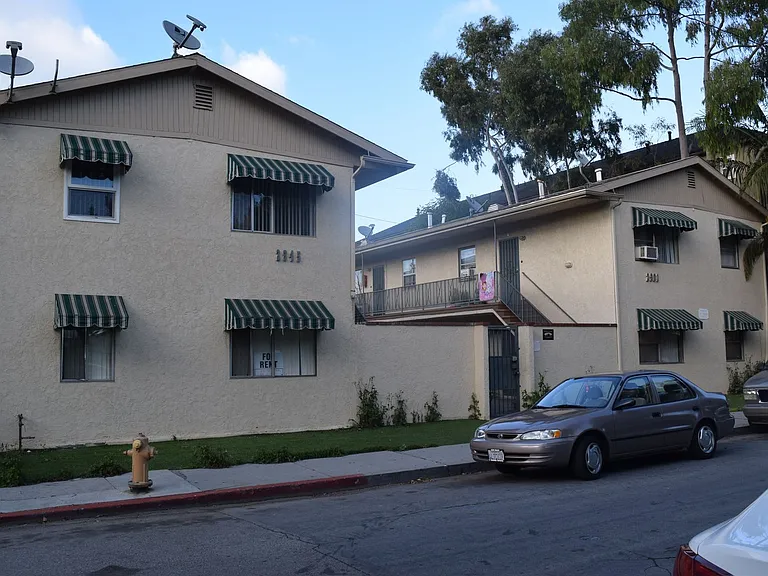 2845 E Spaulding St — Photo 1