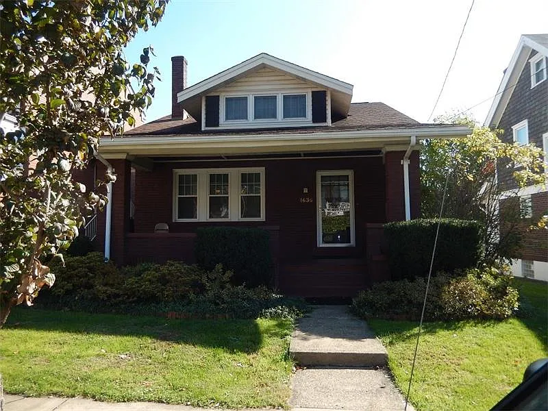 1636 Morningside Ave photo 1