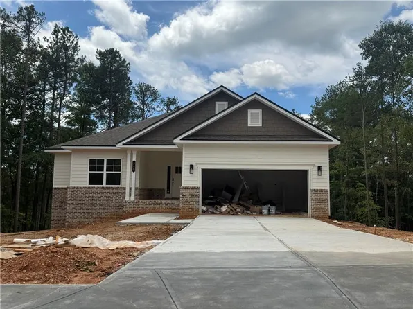 200 Blackberry Ct, Pendergrass, GA 30567