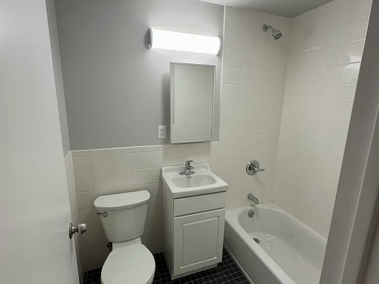 175 E 116th St #2 — Photo 3
