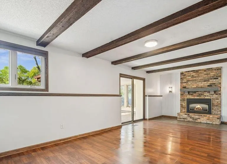 156 Tamarack Ct — Photo 7