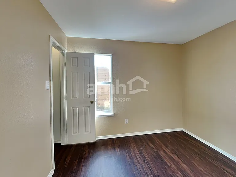 11809 Bobcat Dr — Photo 12