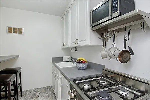 Sold by Citi Habitats | media 2