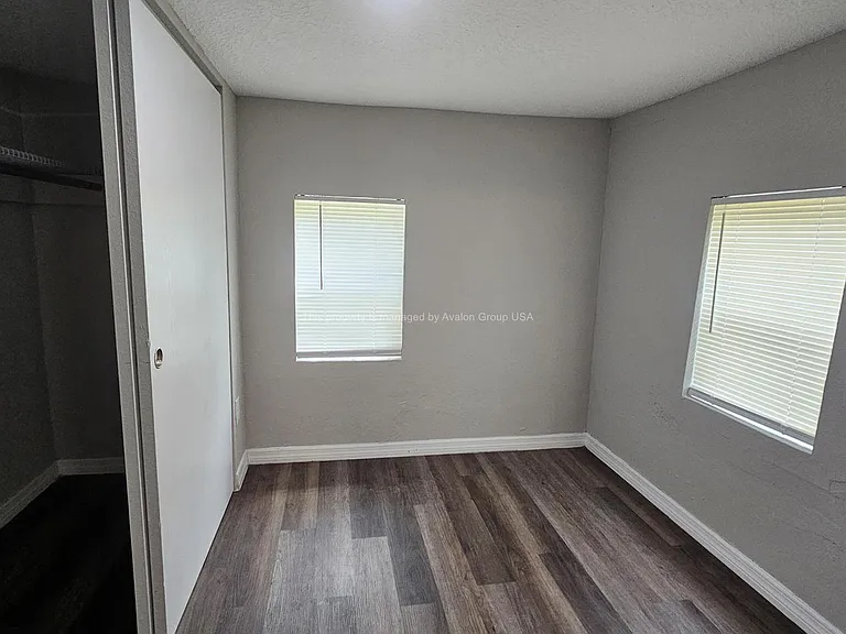 10875 Biscayne Blvd — Photo 12