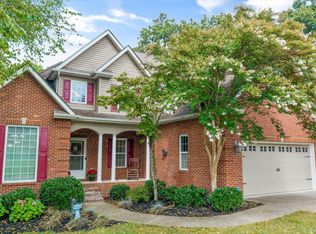 8127 Campbells Point Rd, Corryton, TN 37721