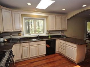 2534 Babcock Rd, Vienna, VA 22181