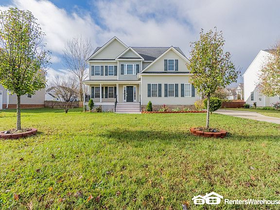 3rd image of 9520 Hennington Ct