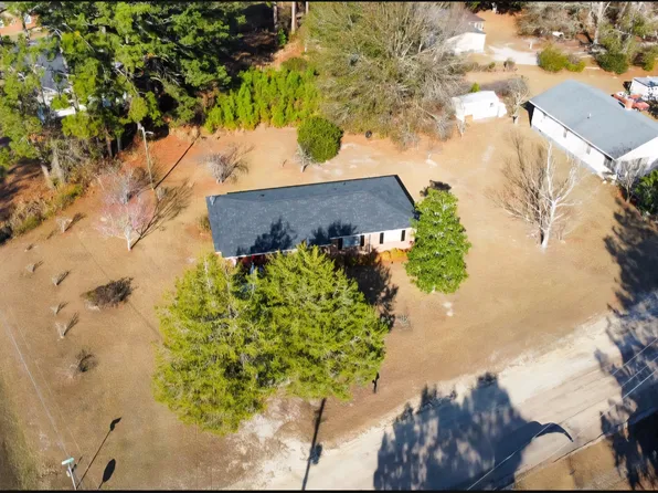 200 Ellis St, Metter, GA 30439