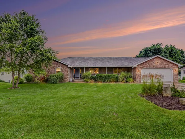 922 Fairway Dr, Howard, OH 43028