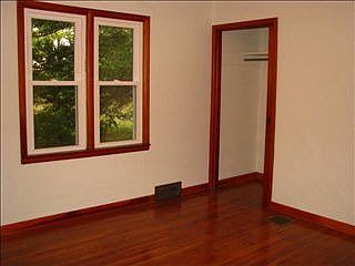 4th image of 1068 Goldenrod