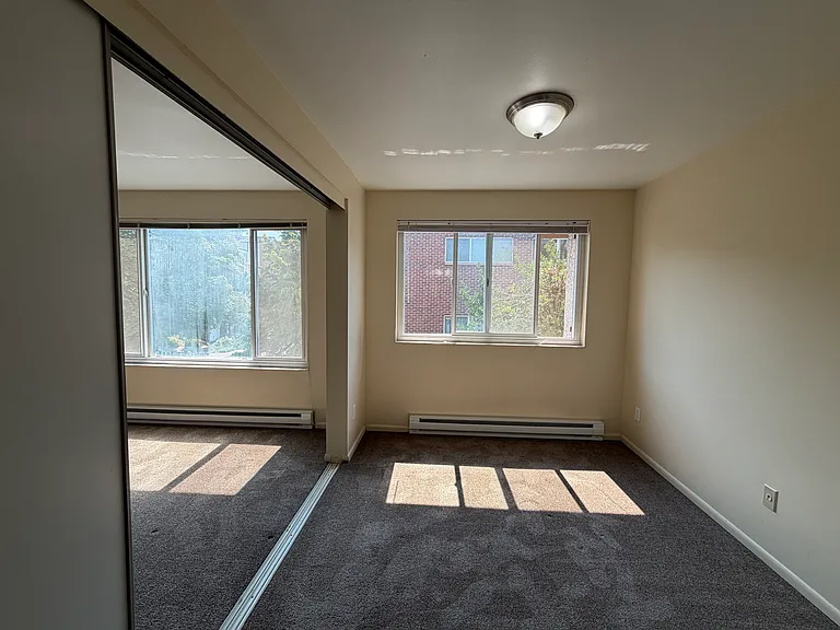 5036 15th Ave NE #NA3002 — Photo 1
