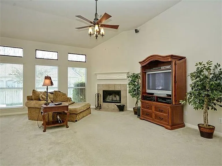 4013 Galena Hills Dr — Photo 14