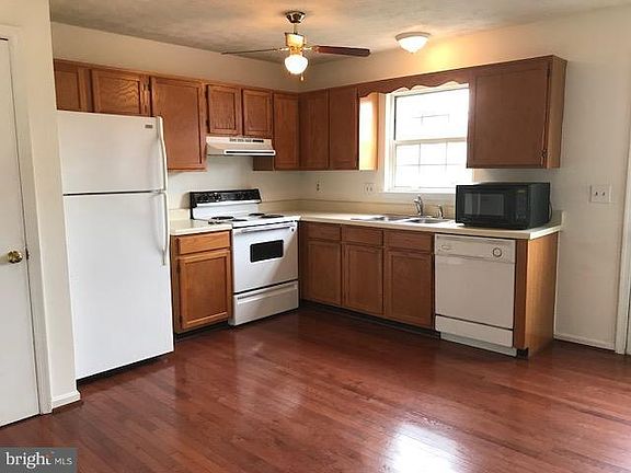 5th image of 118 Little River Dr
