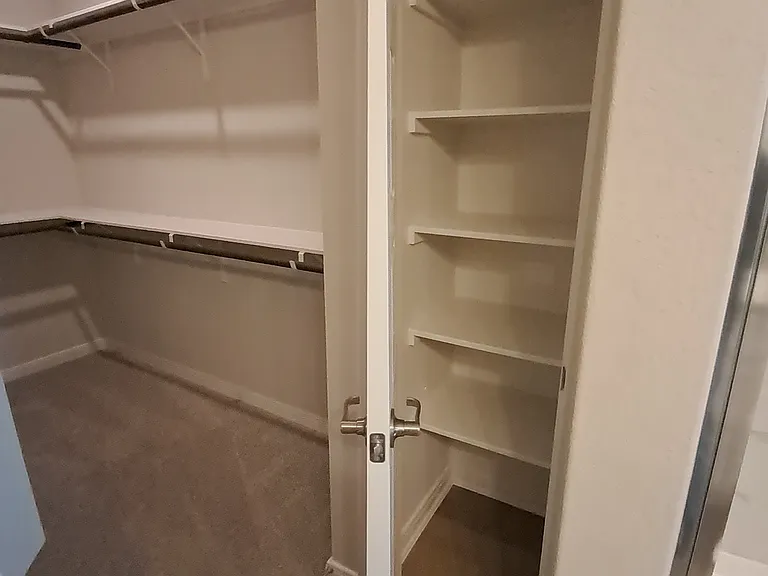 7134 Magnolia Crk #201 — Photo 9