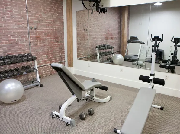 The Lofts at Waterfront Place, 311 SW Water St Ste 404, Peoria, IL 61602