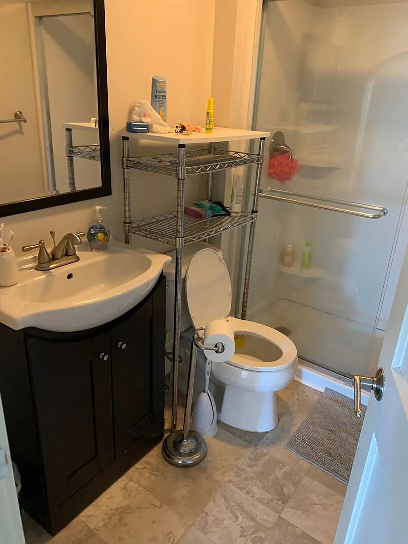 Single Family Home Minutes from Downtown Lexington — Photo 4