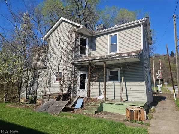 612 Ross St, Steubenville, OH 43952