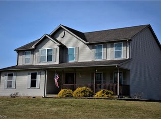 7955 Indian Creek Dr, Litchfield, OH 44253