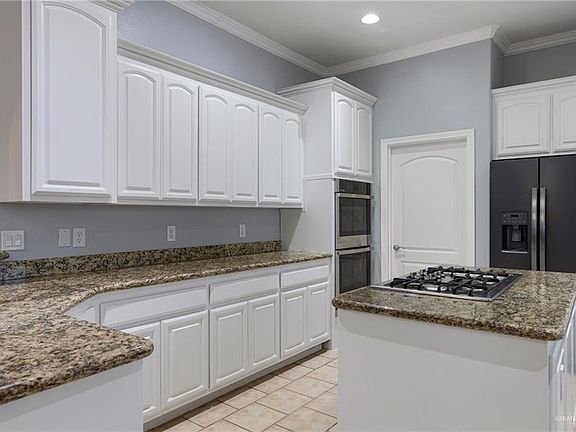 3rd image of 15474 Primera Rd