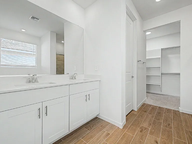 17737 W Illini St — Photo 21
