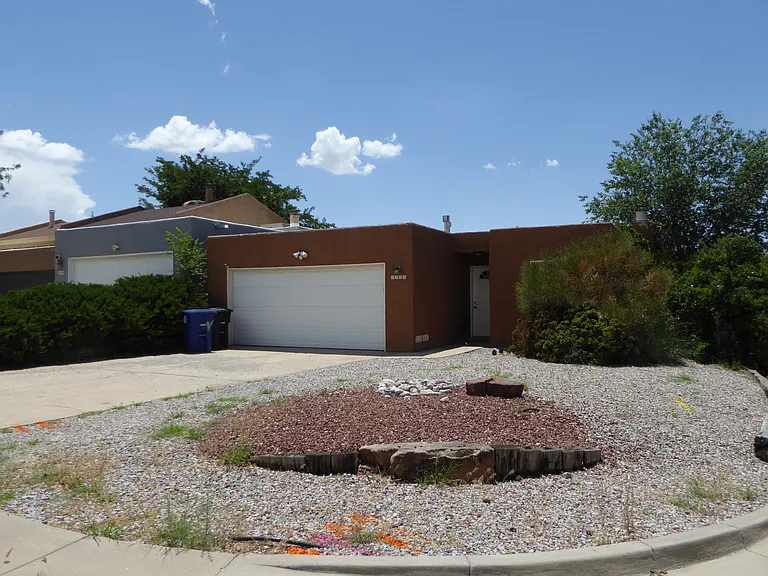 5449 Overlook Dr NE — Photo 2