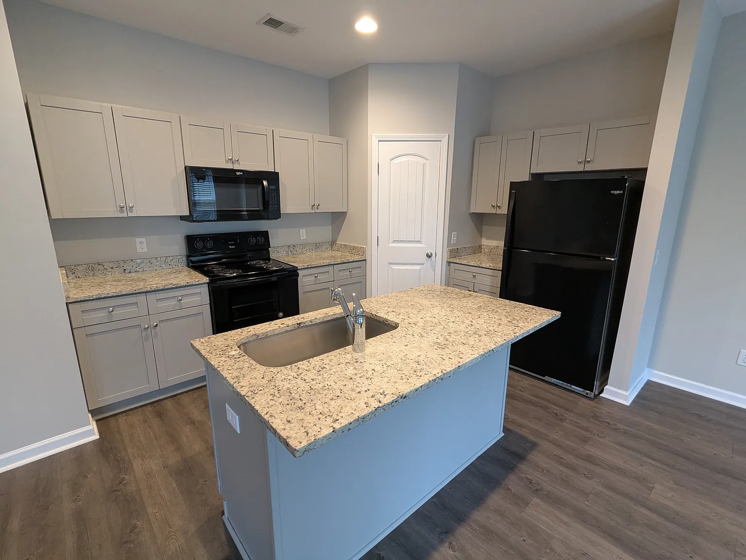 702 Pippin Drive New - 1 — Photo 2