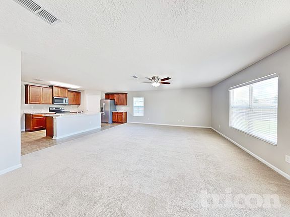 3rd image of 3720 Summit Oaks Dr