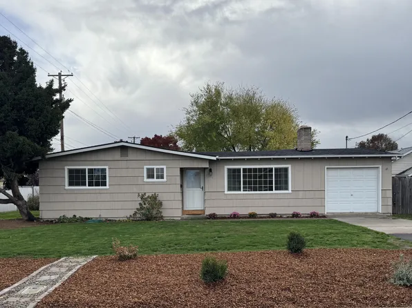 840 Ash St, Central Pt, OR 97502