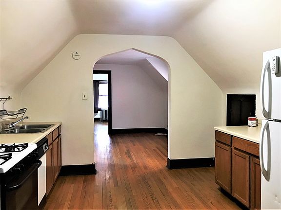 2nd image of 5796 S Archer Ave S #2