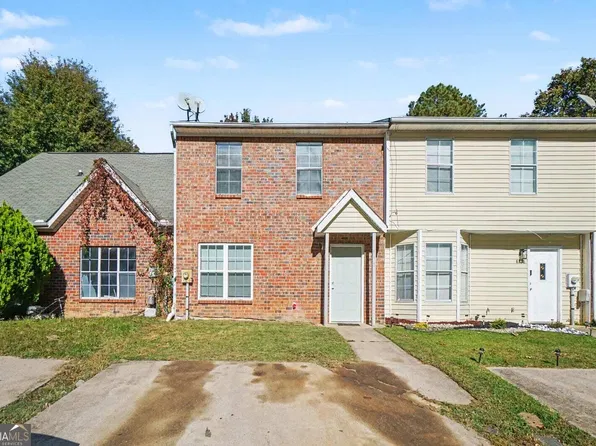 8536 Westchester Dr, Douglasville, GA 30134