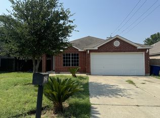 5229 Brewster Dr, Laredo, TX 78043
