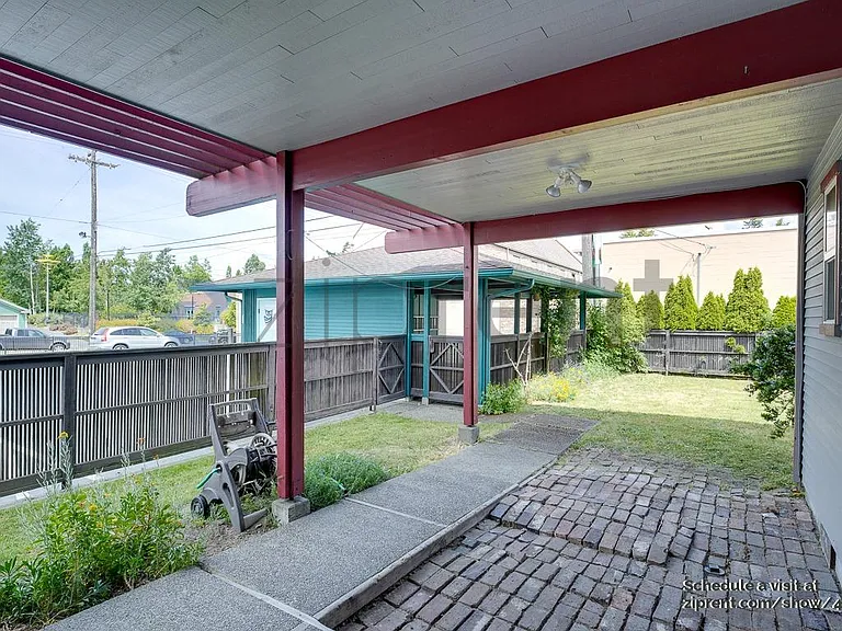 4110 44th Ave SW — Photo 23