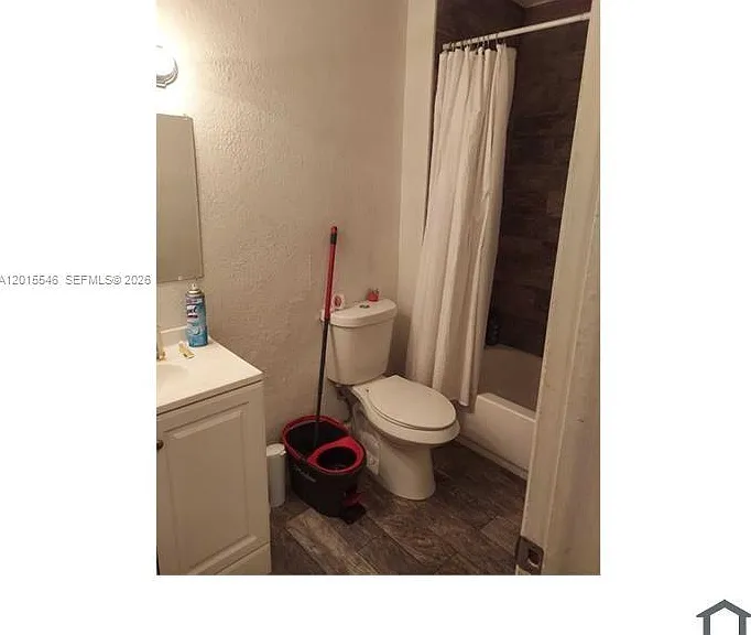 207 NE 141st St #4-6-1 — Photo 6