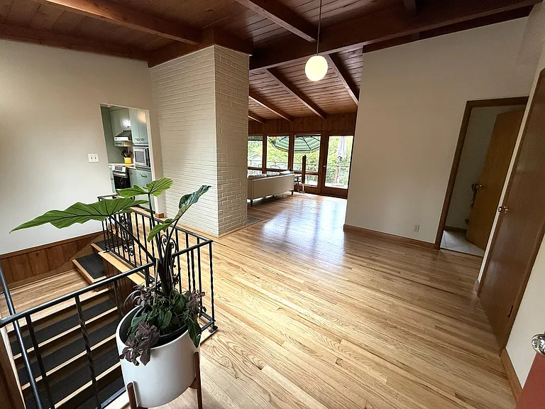 6385 SW Arrow Wood Ln — Photo 3