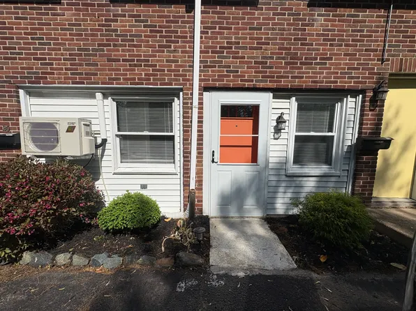 620 Alliance St APT 1, Havre De Grace, MD 21078