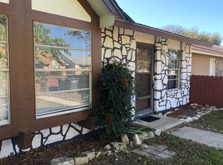 6618 Spring Lark St, San Antonio, TX 78249